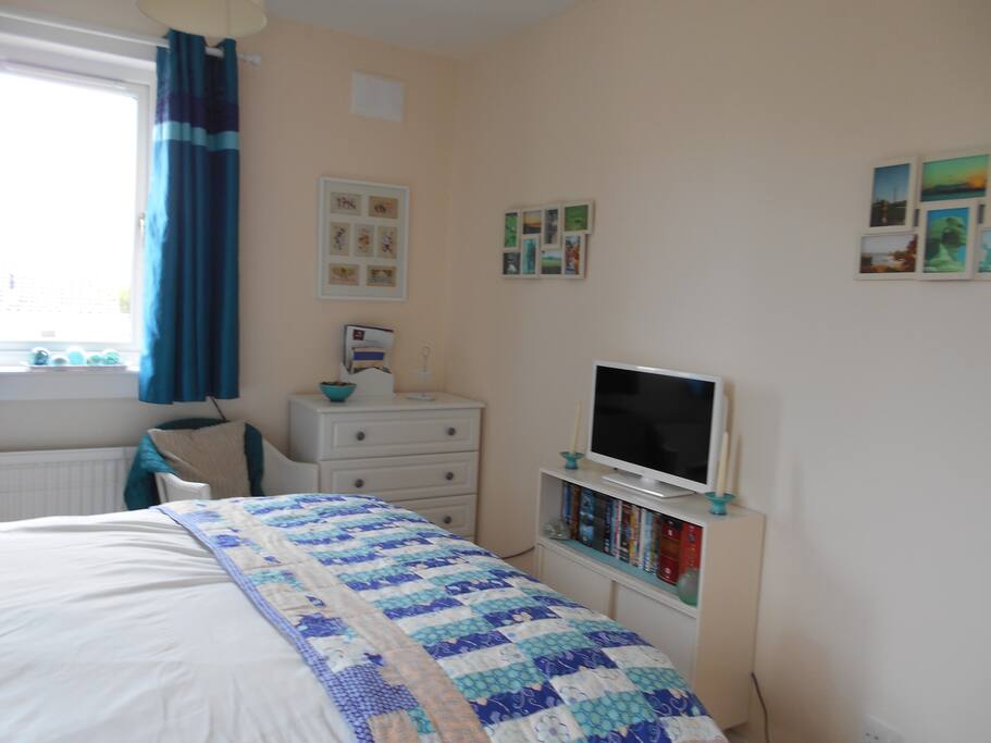 Photo showing TV/DVD