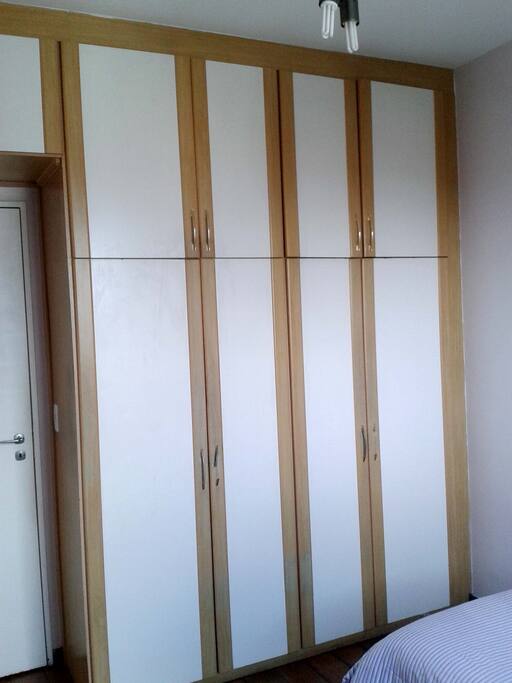 Guarda-roupa / Closet