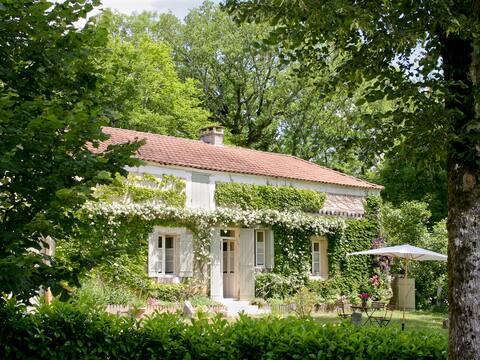 La Maison de Marc au Maine- country chic