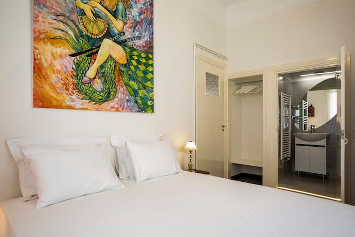 Departamento de dos dormitorios EP9U ubicado en el primer piso - Dormitorio 1 con baño privado