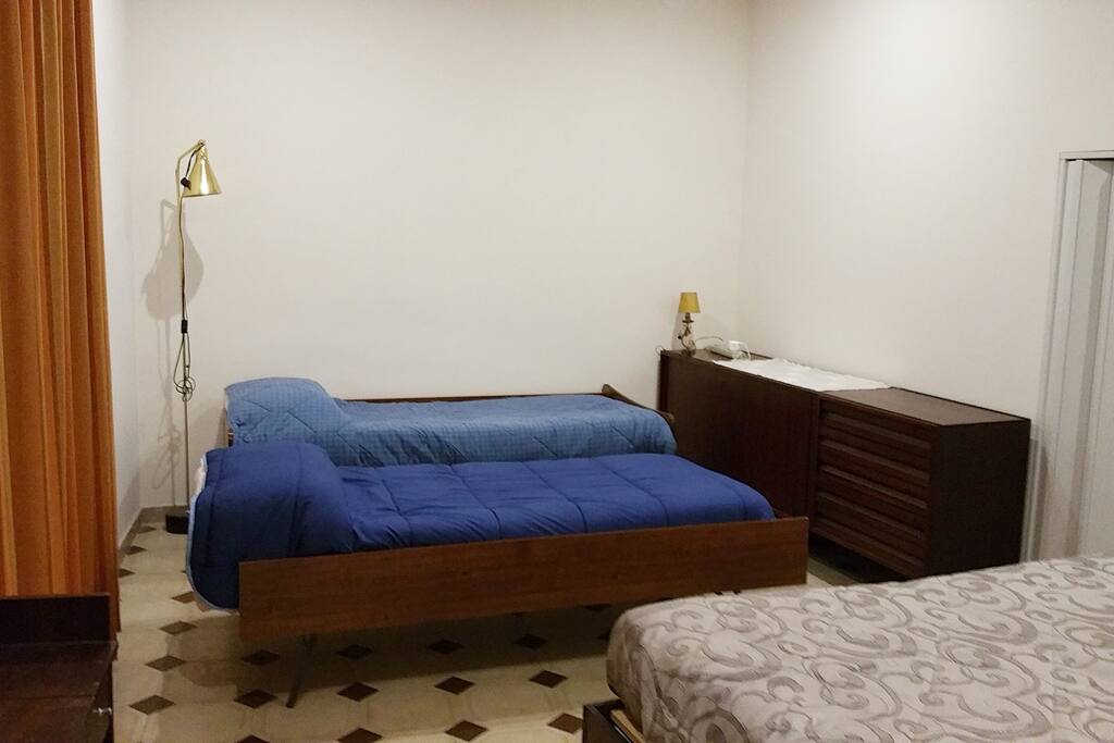 LETTI SINGOLI IN CAMERA DA LETTO