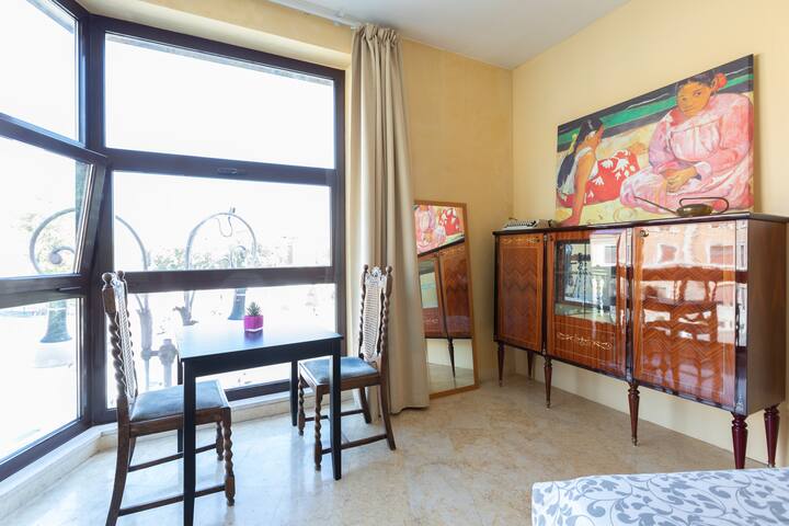 BigFamilyFlats-Sistine Chapel – 16 pax/8 rooms gallery image 5