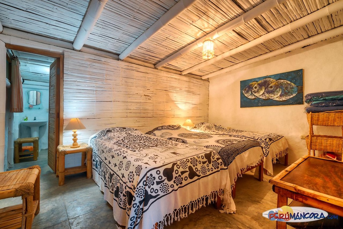 Спалня 3 с 3 легла и баня и тоалетна.