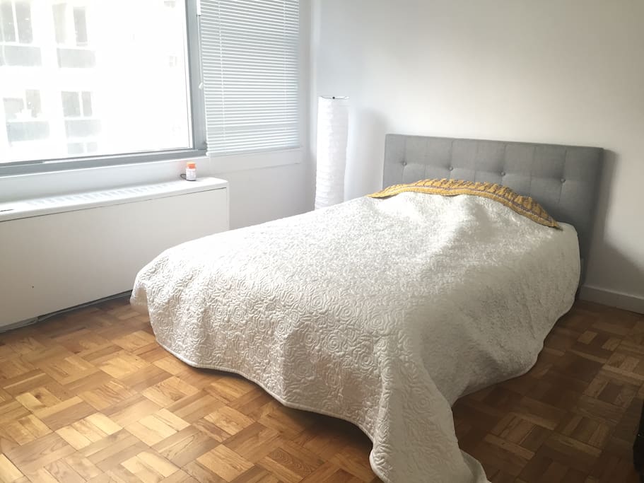 Bright, clean and comfortable bedroom!