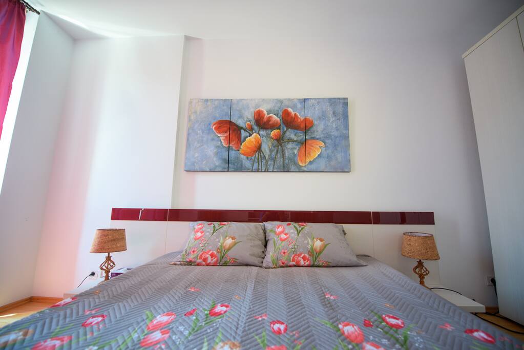 Bedroom with king-size bed