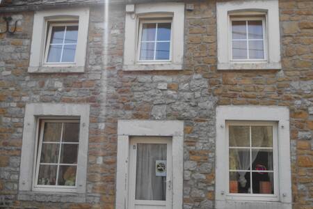 Top 20 assesse vacation rentals, serviced apartments & condo ... Idées Tracteur Literie