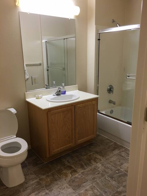 2 bathrooms