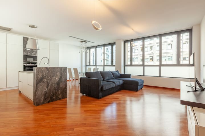 easyhomes-Madonnina View