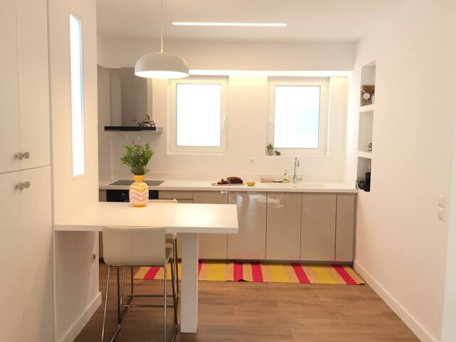 Bright, modern with Acropolis view