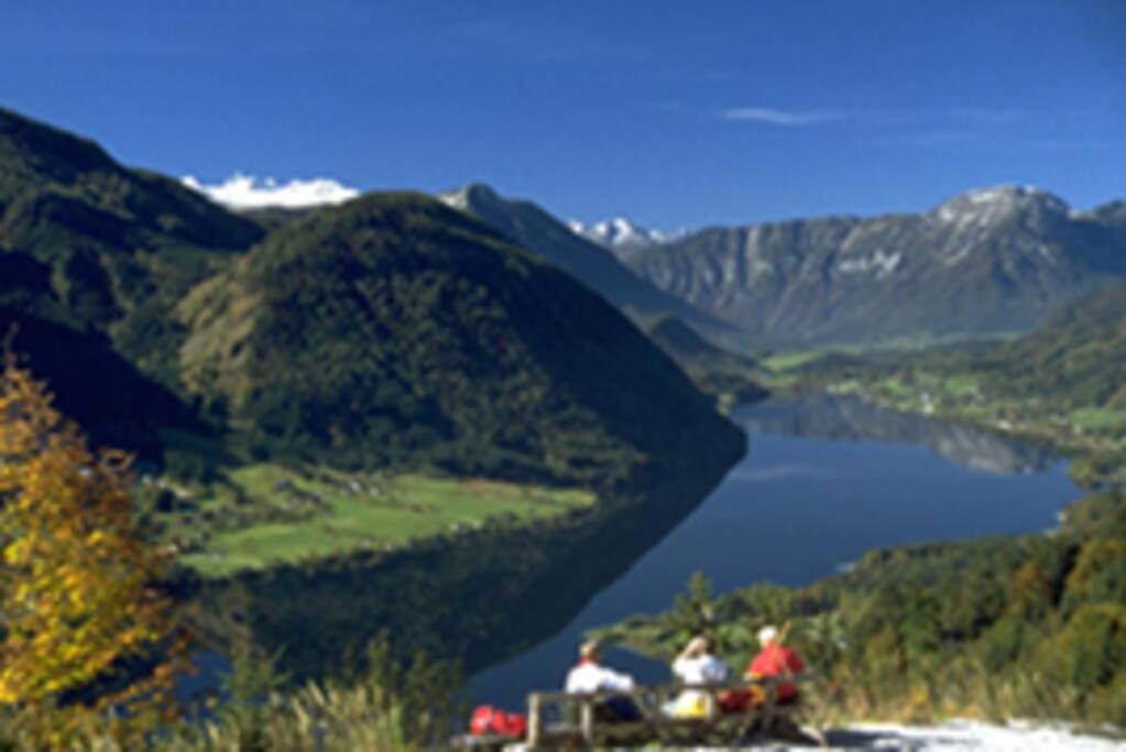 Blick über den Grundlsee