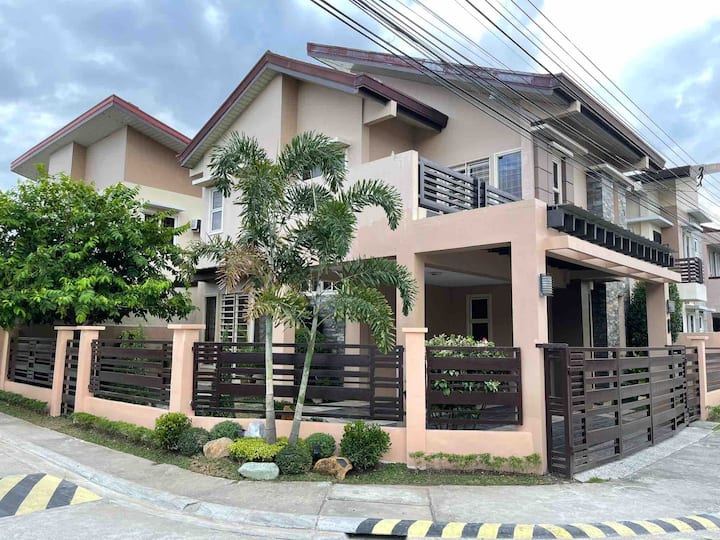 Arayat Vacation Rentals & Homes Central Luzon, Philippines Airbnb