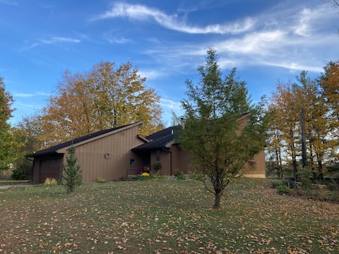 Miami Parent Perfection 4 Bed 2 Bath Near Town