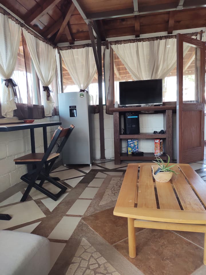 Calido Y Acogedor Dpto Tipo Cabaña En Un 2do Piso - Valle de Bravo