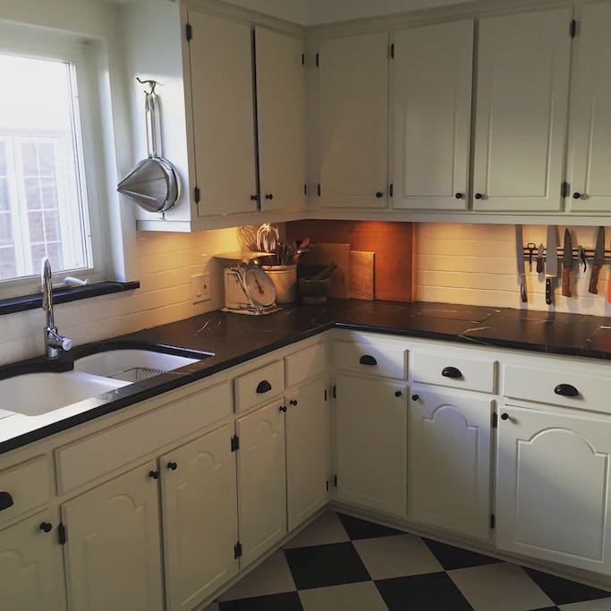 The kitchen is well equipped and a pleasure to cook in.