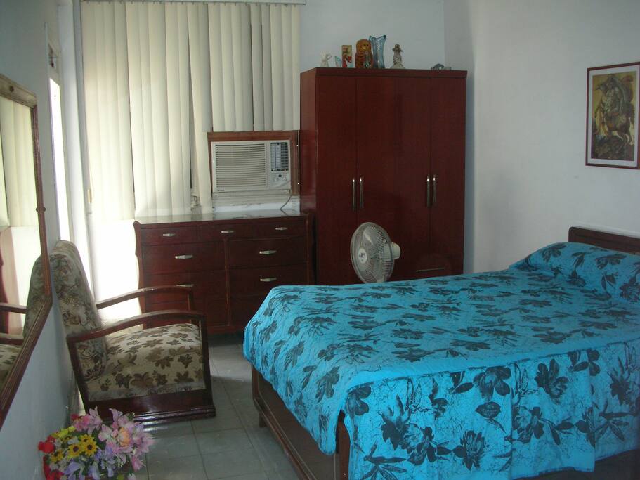 El dormitorio.