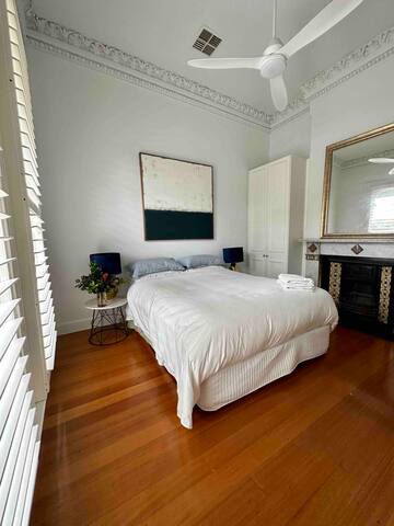 Albert Park – 1 minute to beach gallery image 5