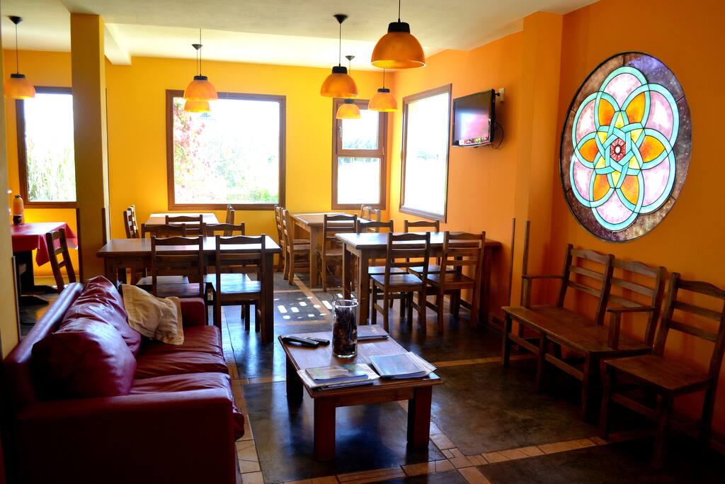 El Salon