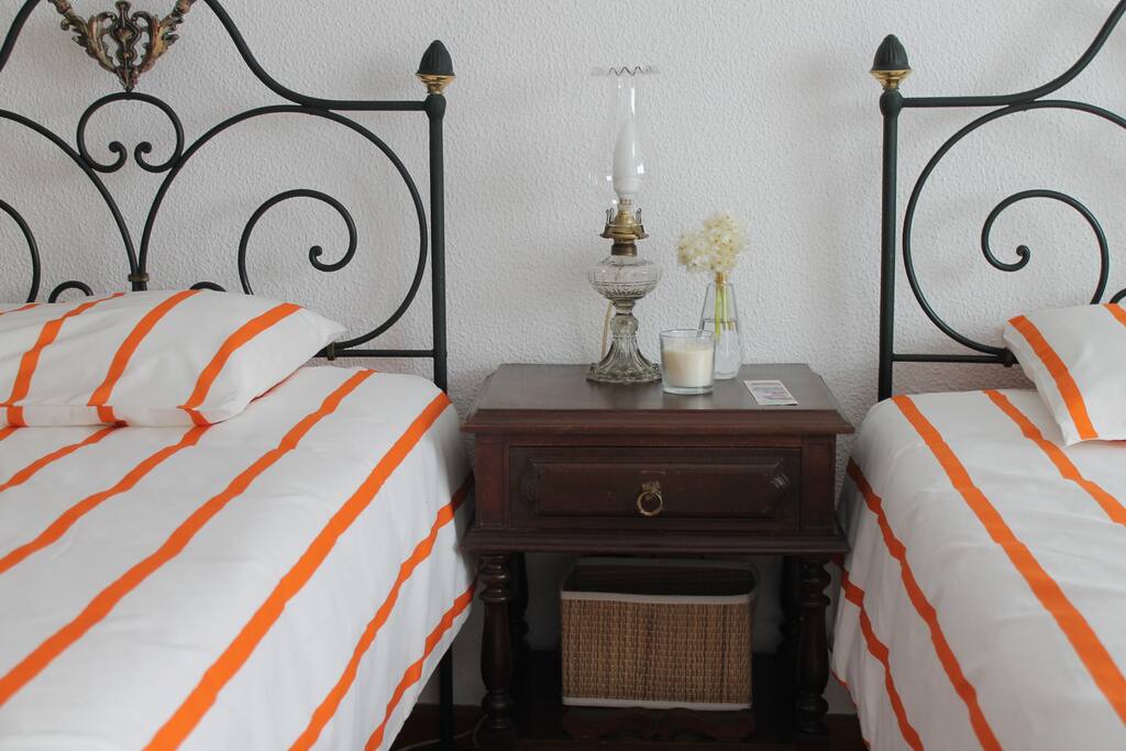 Quarto Twin
