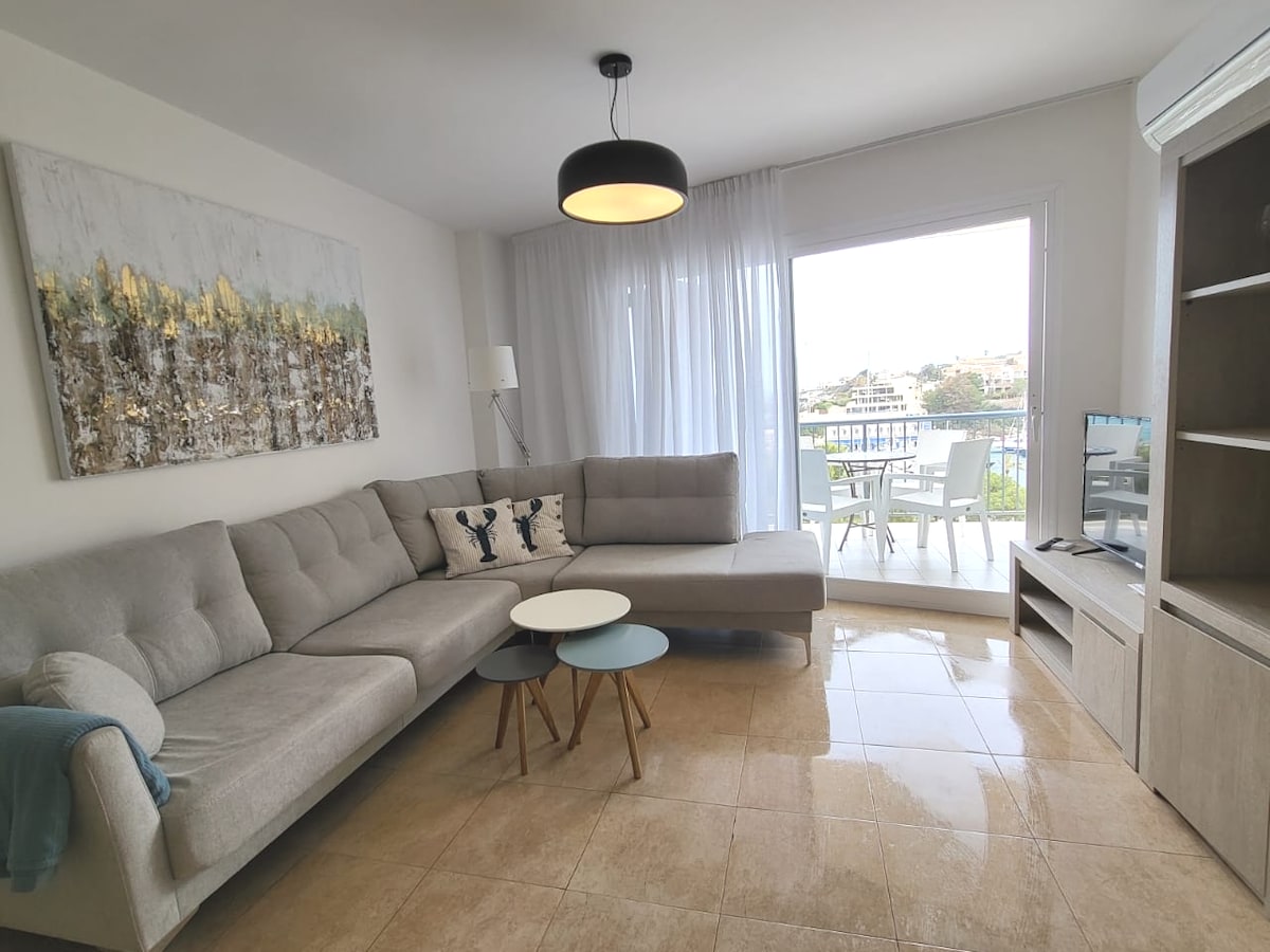 Top Airbnb: Sea view apartment 4 - right on the beach en Manacor
