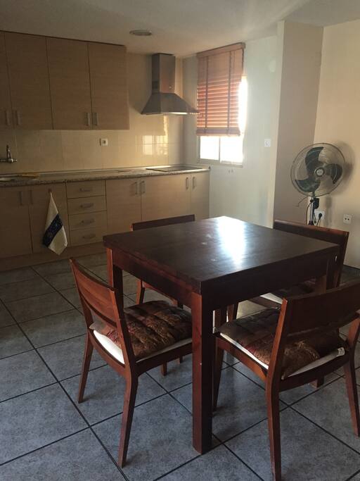 Cocina amplia integrada