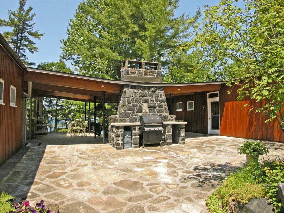 Central Patio between Main House & Bedroom Unit offers BBQ, Fire Pit, Covered & Uncovered lounge & eating area (patio furniture set up May 1st)