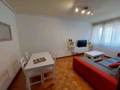 Simple and cozy with free parking