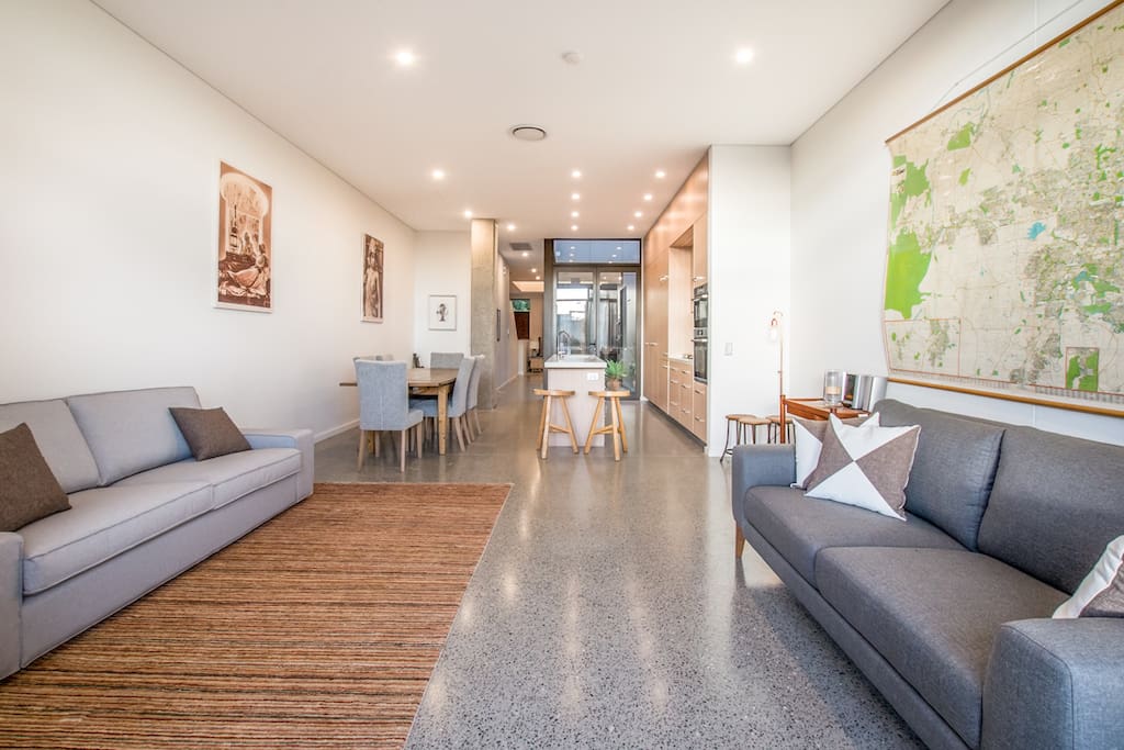 Living/Dining Room