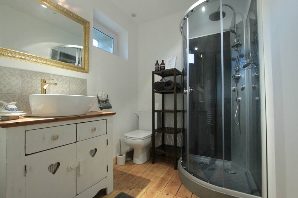 LA SALLE DE BAIN-WC