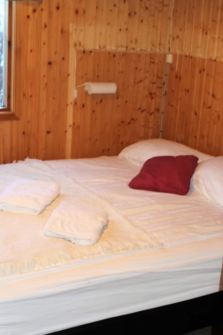 Dhomë gjumi 2