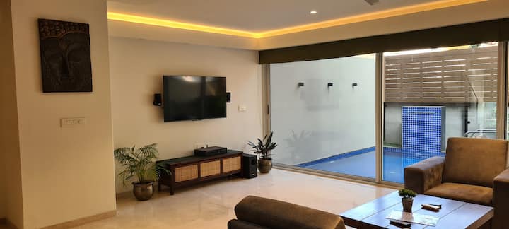 Living room image 5