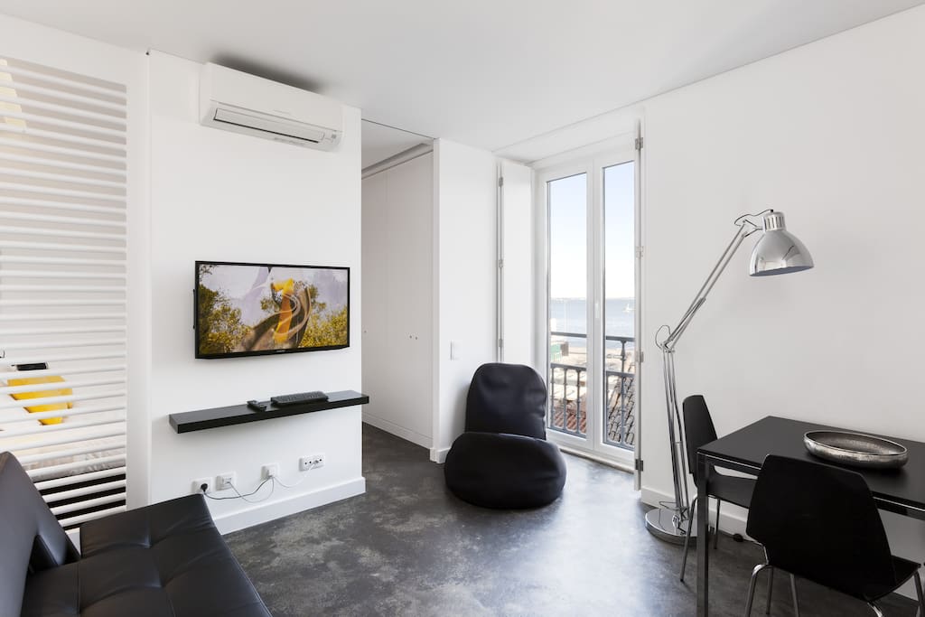 Superior Studio