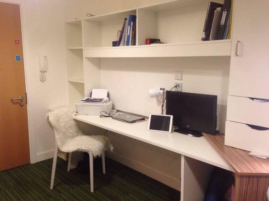 Present Room, took on 6 March