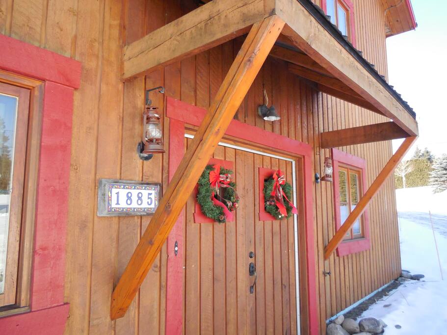 Entrance / Entrée