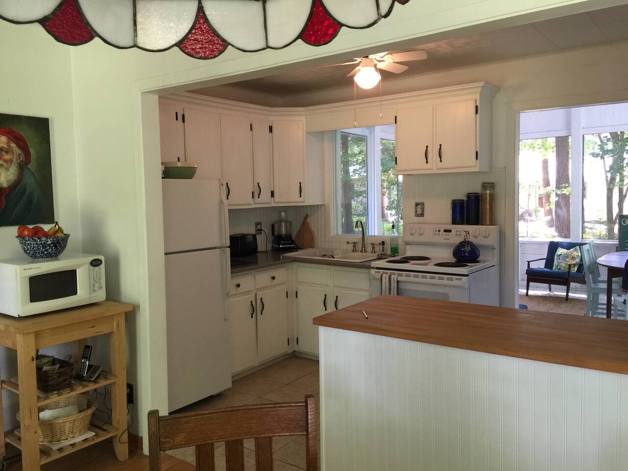 Cozy Cottage Serenity Cabins For Rent In Bristol