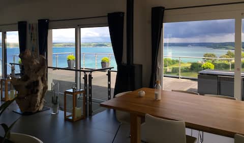 Seaview villa with private pool