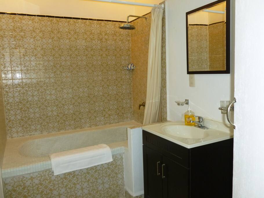 BAÑO COMPLETO