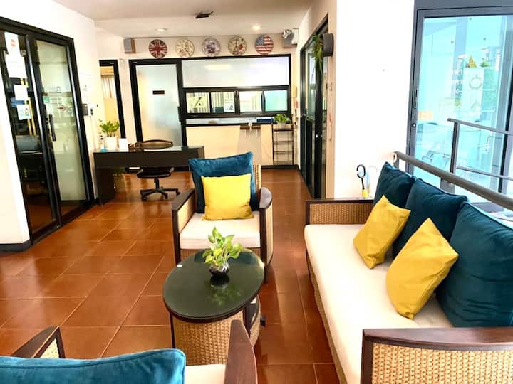 غرفة المعيشة