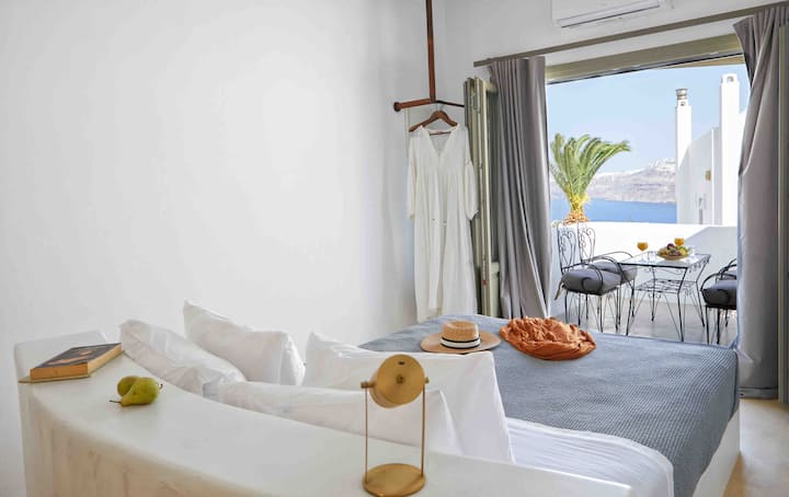 Lala, B&b Studio At Arvanitis Village - Santorini