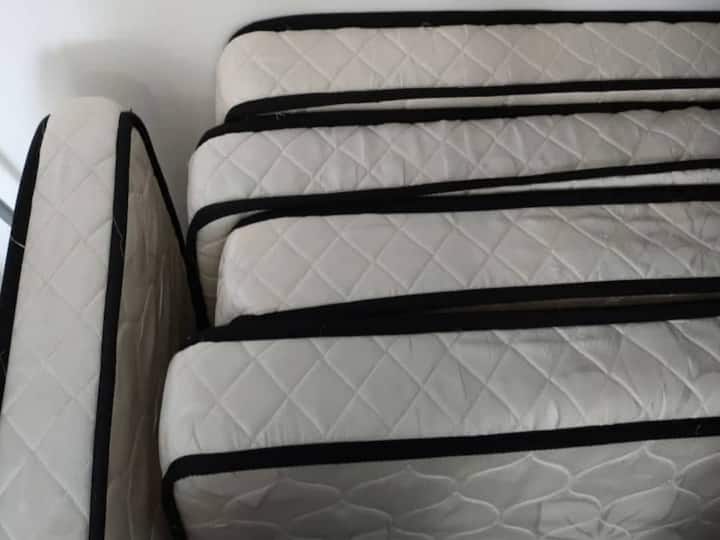 ฟูกนอนพื้นเดี่ยว 5 อัน (FOC)