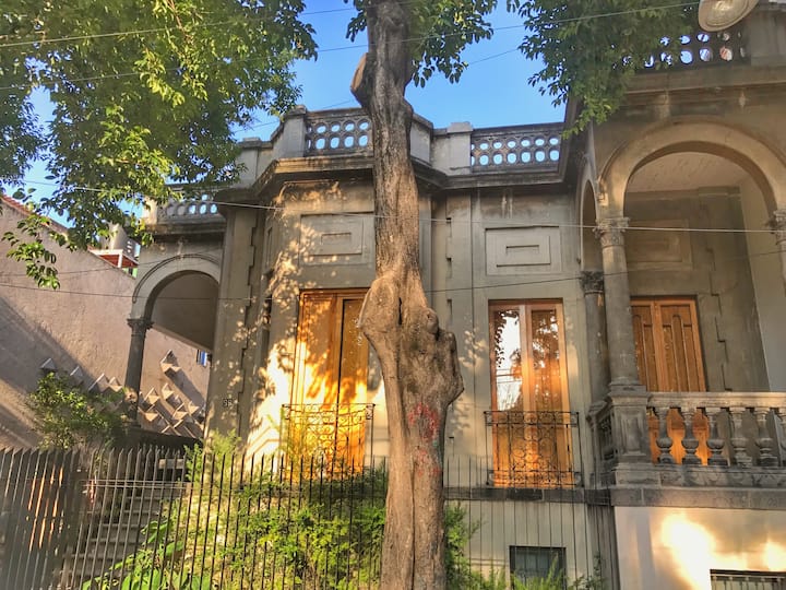 Mexico´s best Location Private Room. Roma norte Apartments for Rent