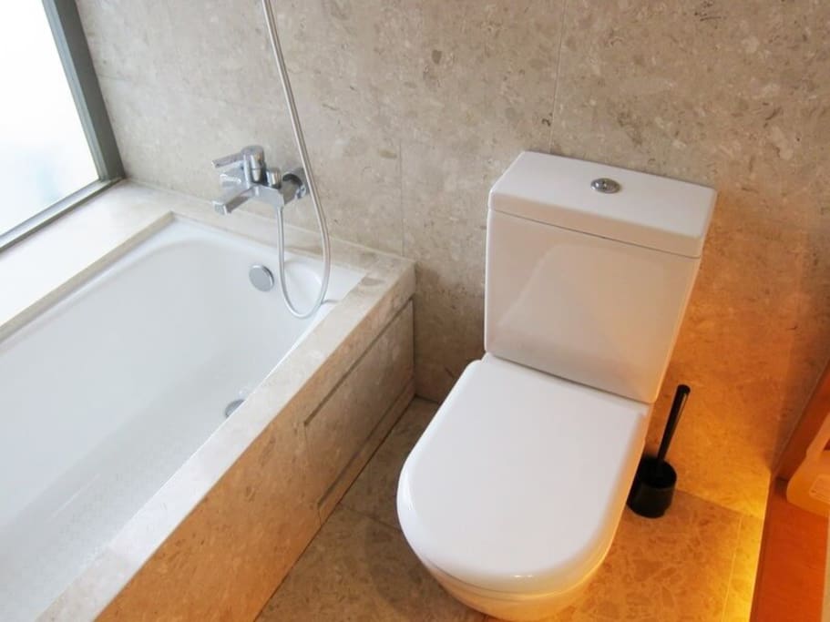 Bathroom with bath/shower