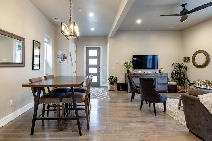 Inviting space for groups in the heart of LoHi! gallery image 2