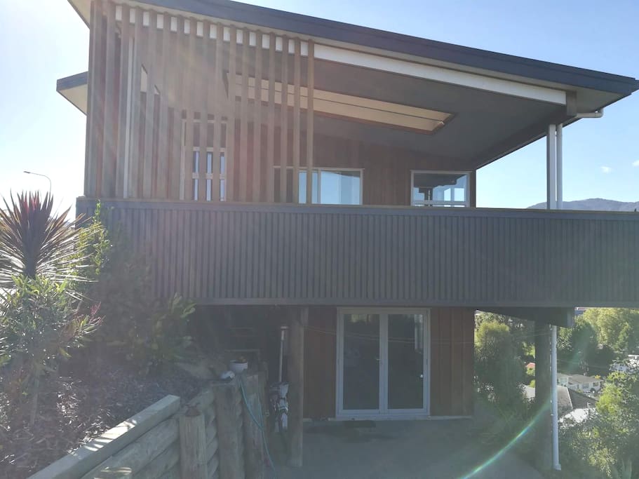 house with flat under