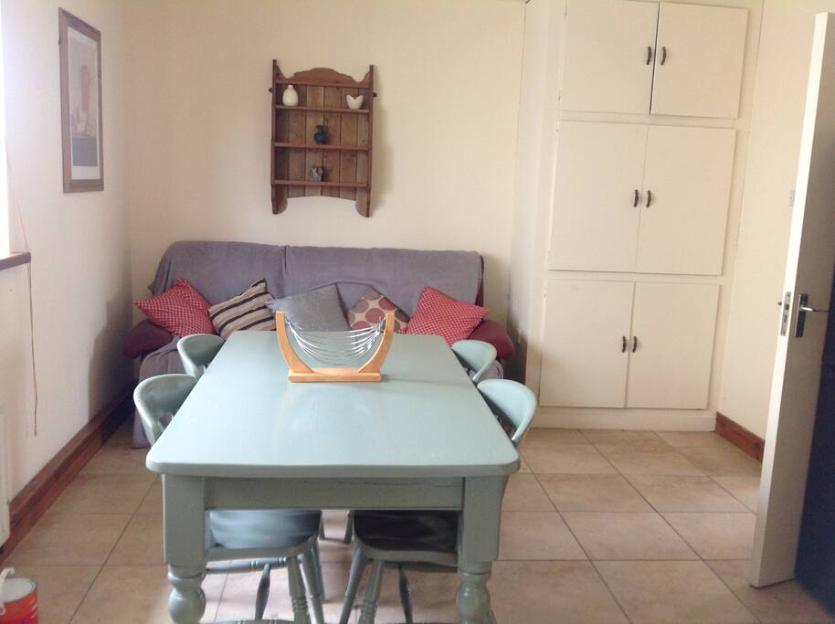 kitchen / dining