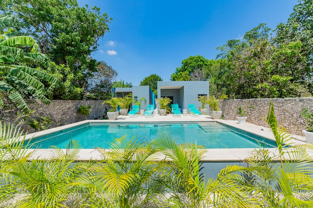 2 private casitas on the property