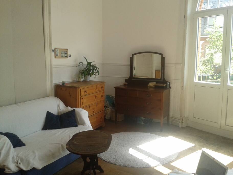 Schlafzimmer - Ausziehcouch