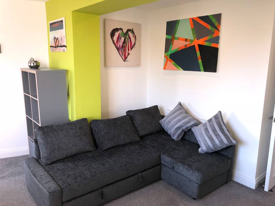 Open Plan living area at Mia's Place-04