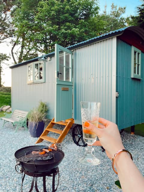 Demelza, a delightful shepherd hut.