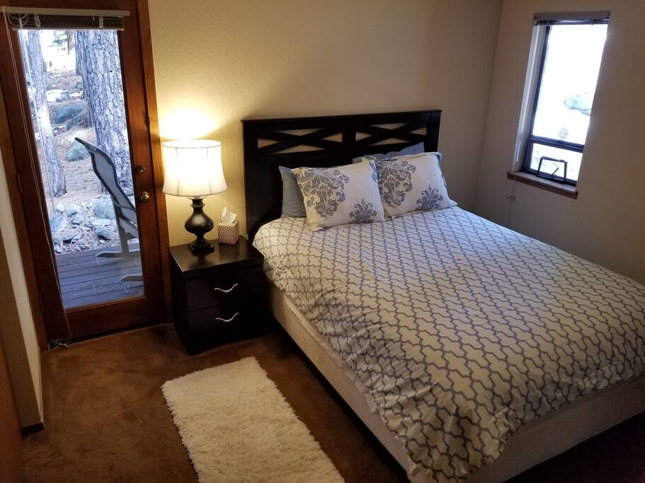 Latex Mattress is very comfortable and supportive. 400 thread count sheets. Balcony. Lots of morning and day light.