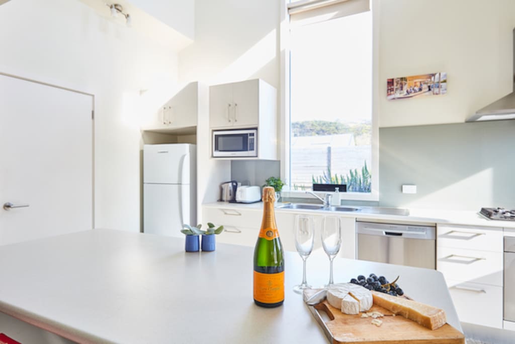 Fully equipped kitchen
